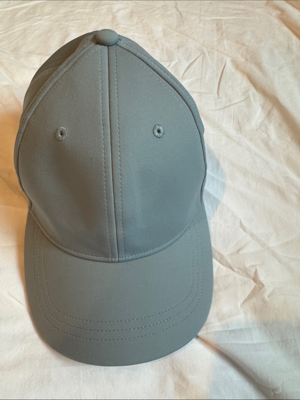 Lululemon baller hat